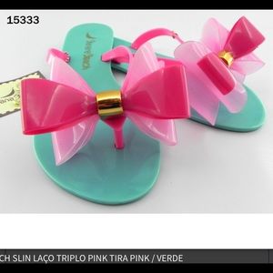 Beautiful flip flops all brand new